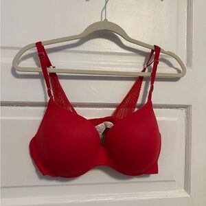 Victoria's Secret Vibrant Red Bra